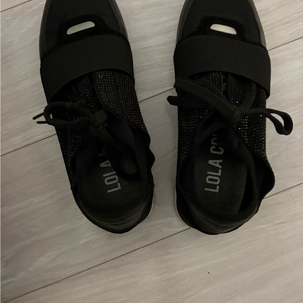 Lola Cruz Black Women's Sneakers